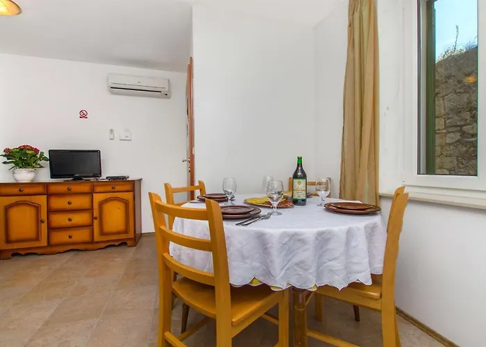 Mira Apartamento Omiš