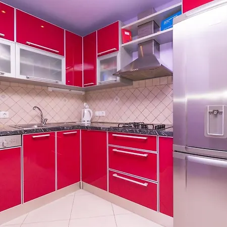 Mira Apartment *