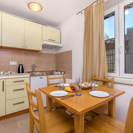Mira Apartment Omis