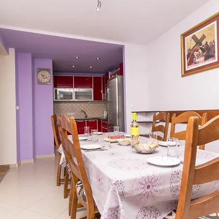 Mira Apartment Omis